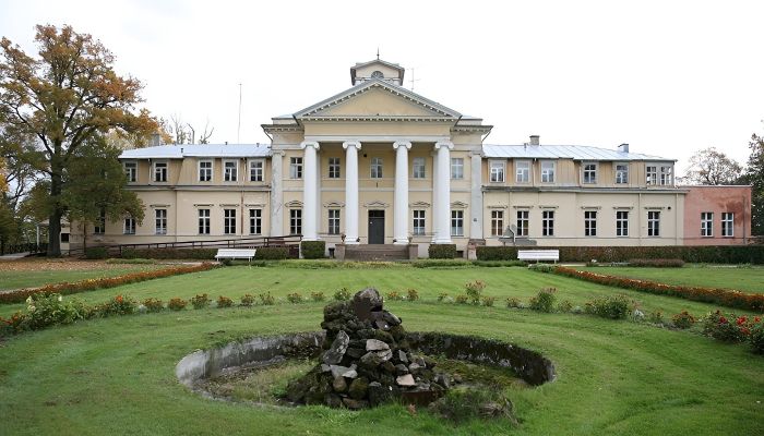 Kasteel te koop Sigulda, Vidzeme,  Letland