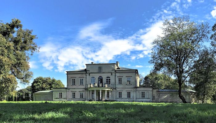 Kasteel te koop Dołhobyczów, województwo lubelskie,  Polen