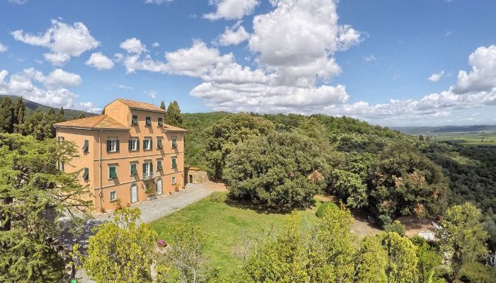 Historische villa te koop Campiglia Marittima, Toscane