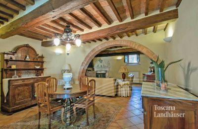 Plattelandswoning te koop Sarteano, Toscane, RIF 3005 Wohn- Essbereich