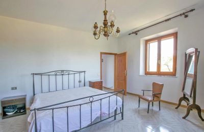 Boerderij te koop Asciano, Toscane, RIF 2982 Schlafzimmer 1