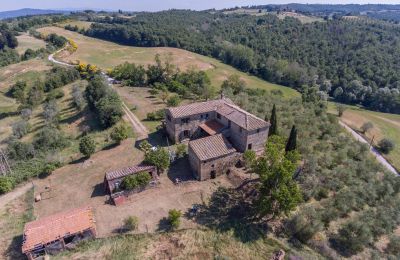 Boerderij te koop Asciano, Toscane, RIF 2982 Anwesen und Zufahrt