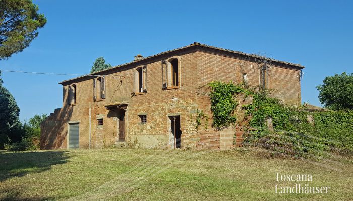 Boerderij te koop Sinalunga, Toscane,  Italië