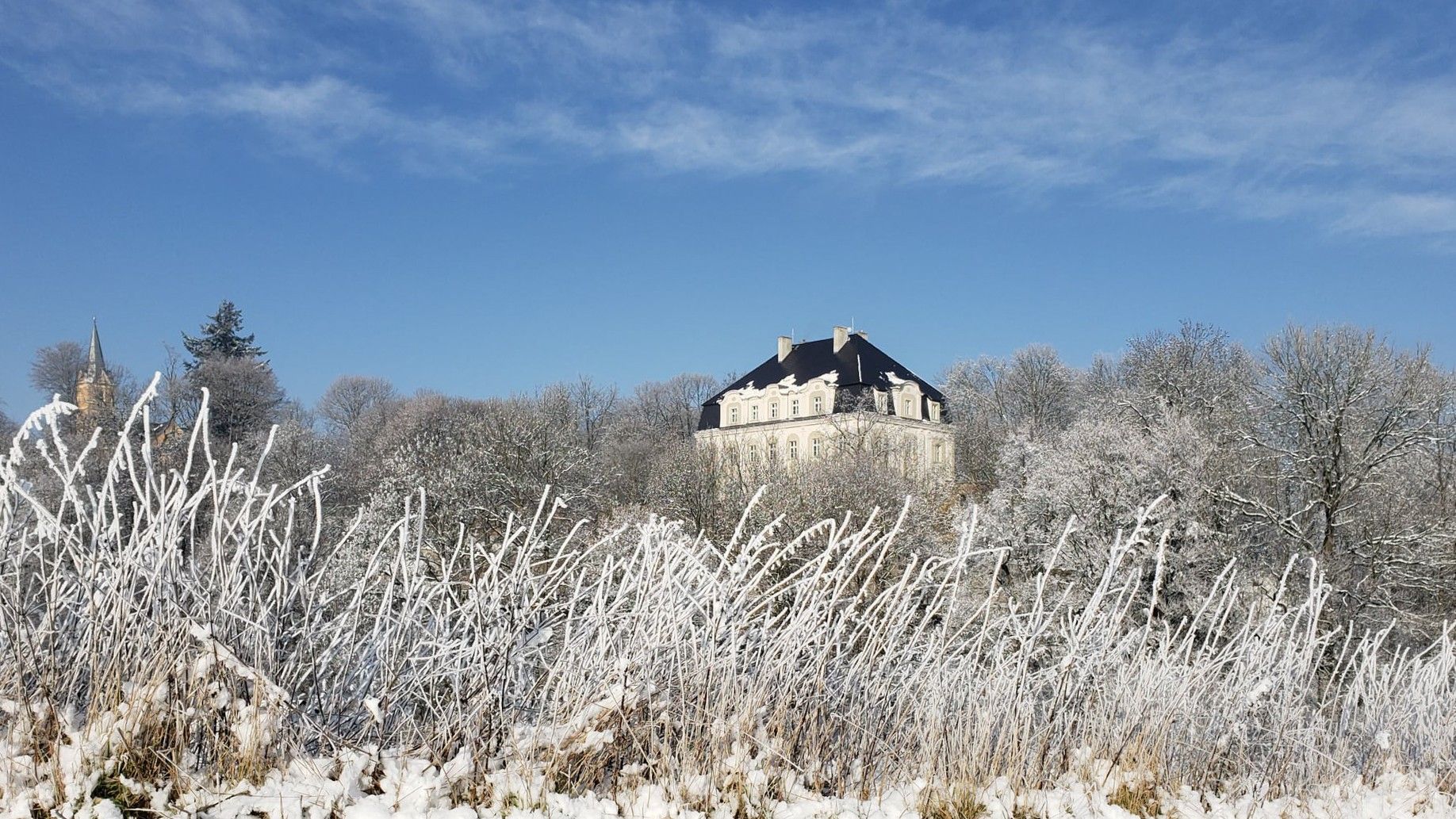 Images Prachtig kasteel in de schilderachtige Kłodzko-vallei