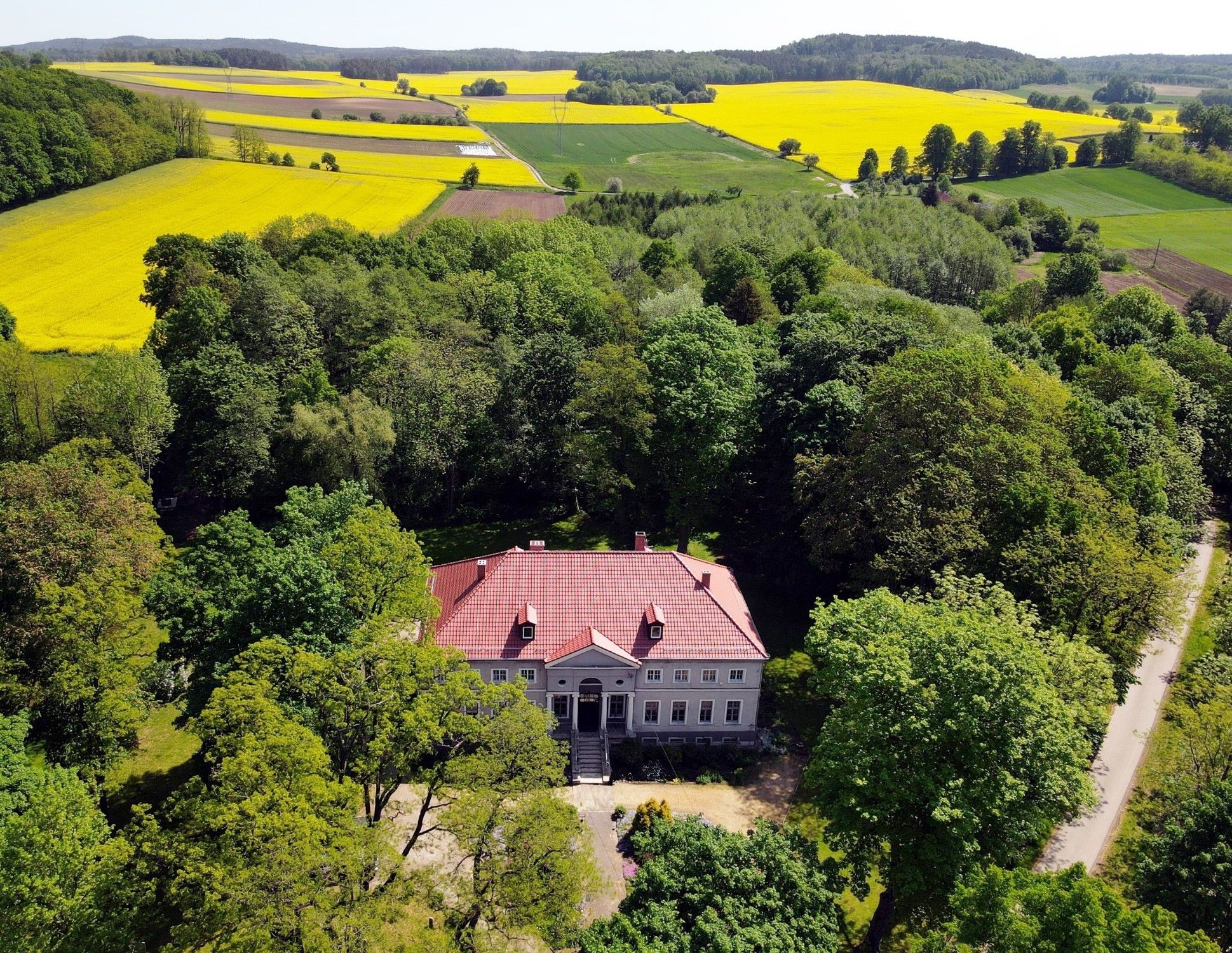 Images Landhuis in Polen bij Görlitz (Duitsland)