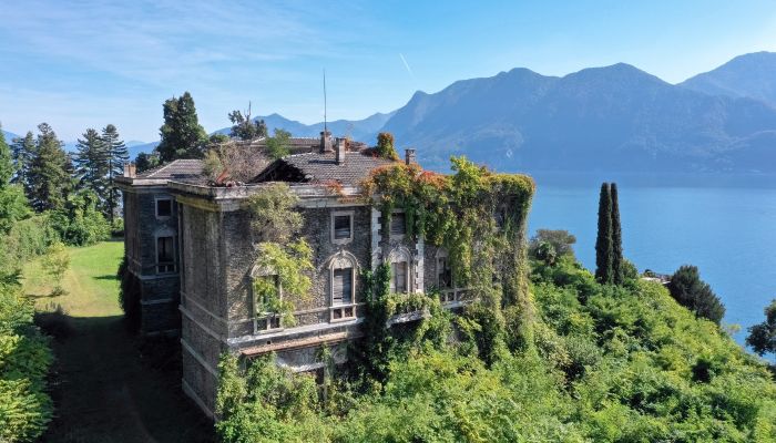 Historische villa te koop Verbania, Piemonte,  Italië