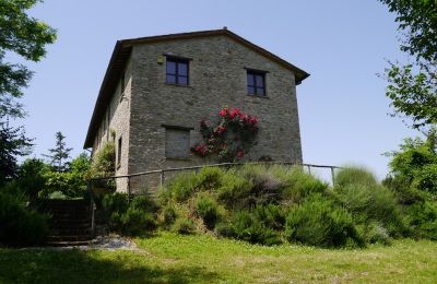 Boerderij te koop Promano, Umbria, Zijaanzicht