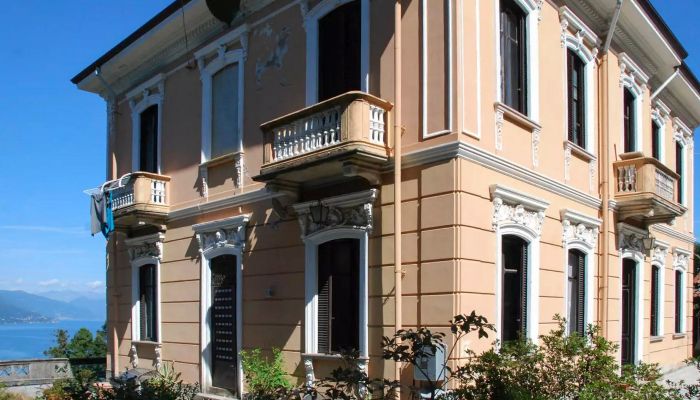 Historische villa Stresa 2