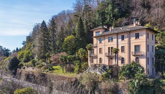 Historische villa te koop Cannobio, Piemonte,  Italië