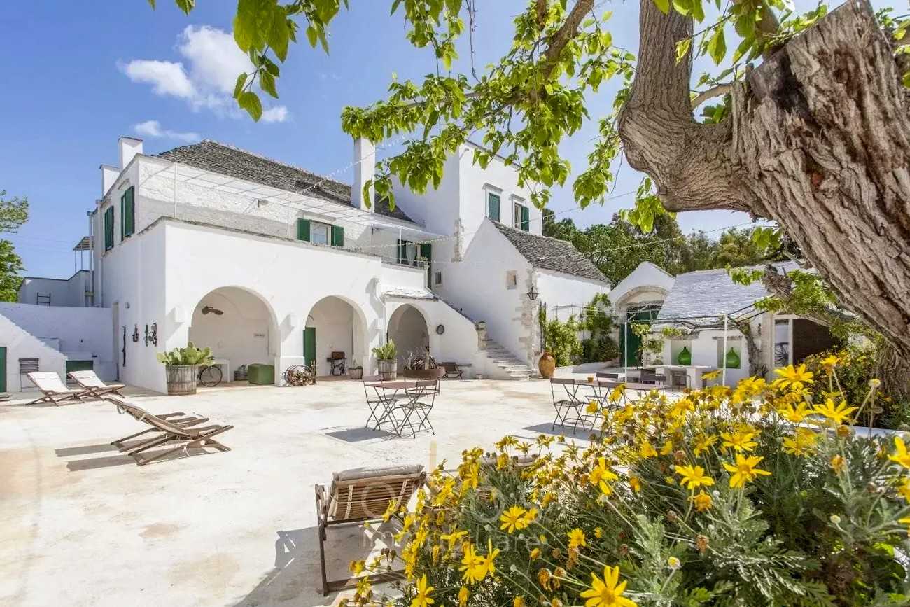 Images Onvergelijkbaar en perfect gerenoveerd: Masseria in Martina Franca