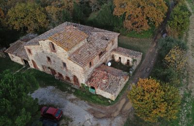 Plattelandswoning te koop Gaiole in Chianti, Toscane, RIF 3073 Blick auf Haupthaus