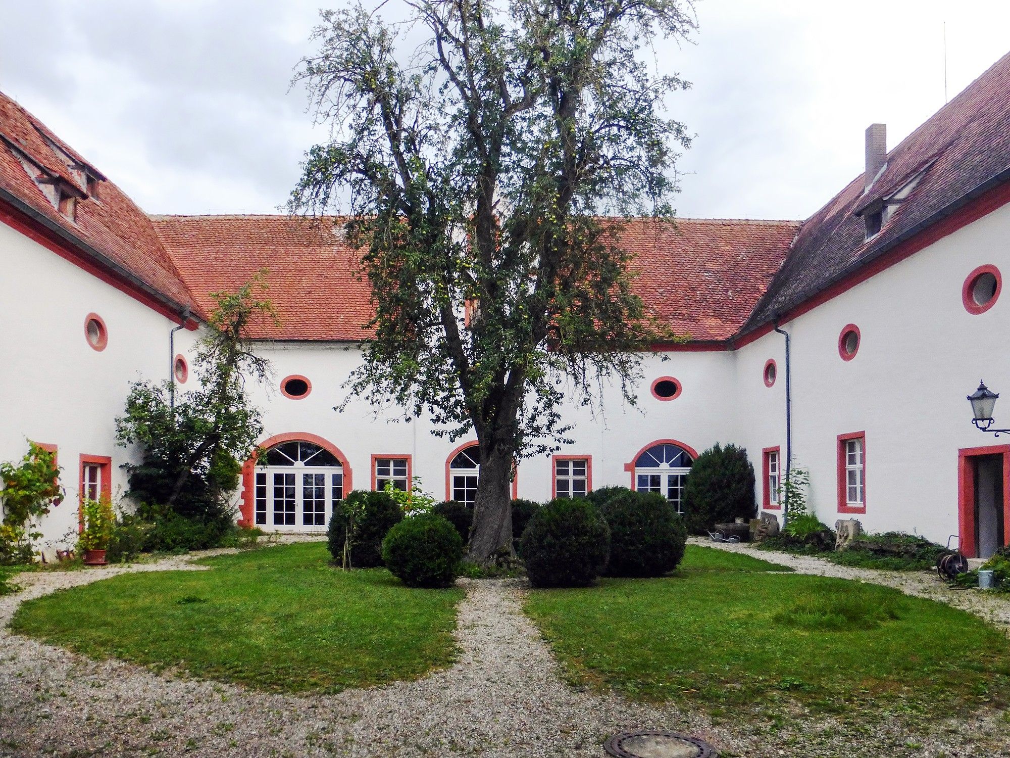 Images Kasteel Stopfenheim tussen Ingolstadt en Neurenberg