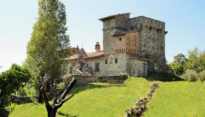 Burcht te koop 06059 Todi, Umbria,  Italië