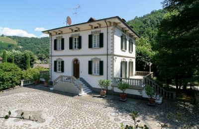 Historische villa te koop Bagni di Lucca, Toscane, Foto 1/16