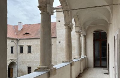 Kasteel te koop Štětí, Ústecký kraj, Arcade