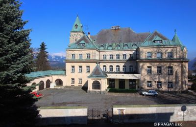 Kasteel te koop Liberec, Liberecký kraj, Buitenaanzicht