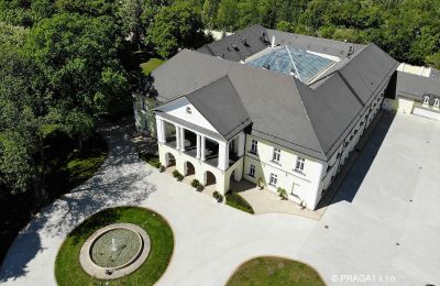 Kasteel te koop Hlavní město Praha, Dronefoto