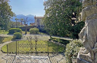 Historische villa te koop Verbania, Piemonte, Tuin