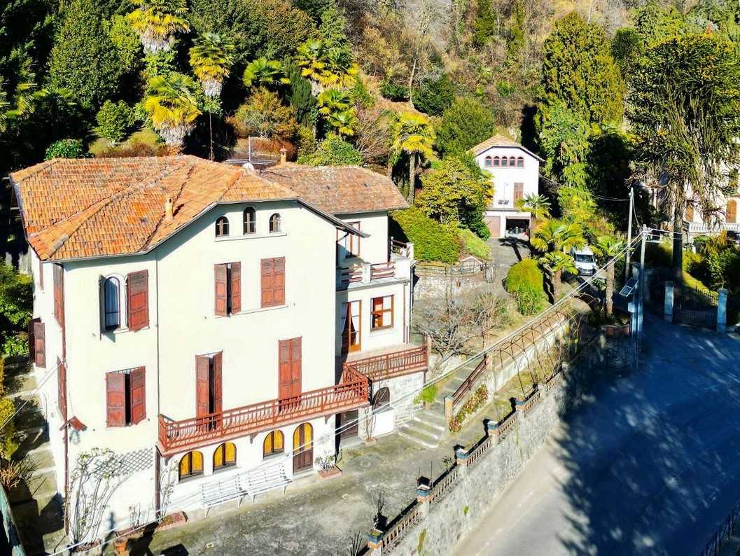 Images Lago Maggiore: Villa aan het meer bij Meina