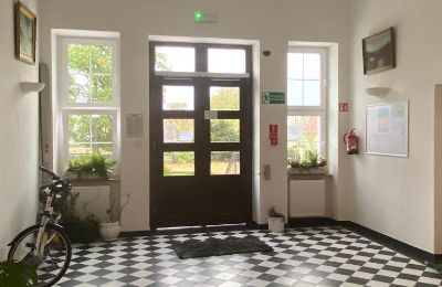 Kasteel appartement te koop Lubiechowo, Pałac w Lubiechowie, województwo zachodniopomorskie, Hol wejściowy 