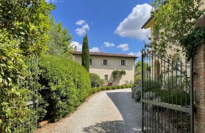 Historische villa te koop Marti, Toscane, Toegang