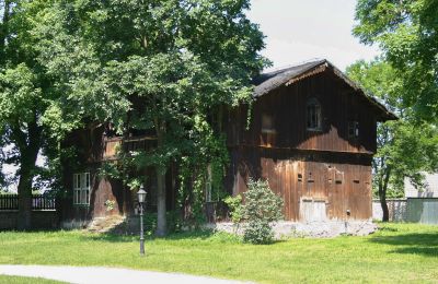 Kasteel te koop Radoszewnica, województwo śląskie, Bijgebouw