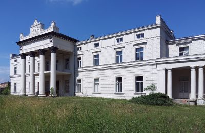 Kasteel te koop Głuchowo, Palac 1, województwo wielkopolskie, Vooraanzicht