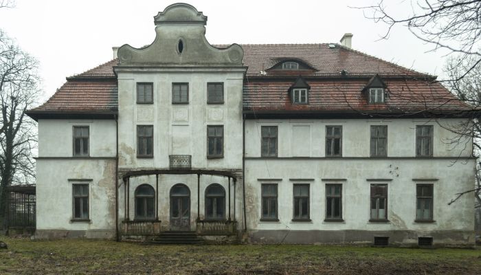 Kasteel te koop Kujawy, województwo opolskie,  Polen