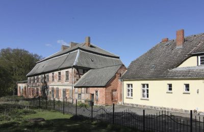 Landhuis te koop 17337 Uckerland, Brandenburg, Herrenhaus und Verwalterhaus