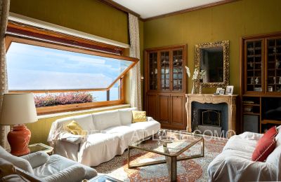 Historische villa te koop Bellano, Lombardije, Living Room