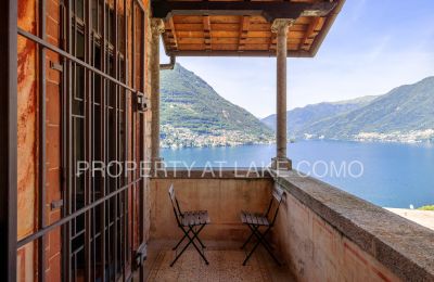 Historische villa te koop Torno, Lombardije, Balcony