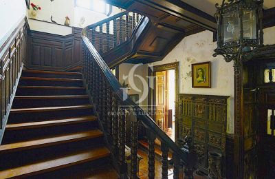 Historische villa te koop A Guarda, Rúa Galicia 95, Galicië, Trappenhuis