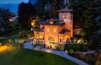 Historische villa te koop Menaggio, Lombardije, Dronefoto