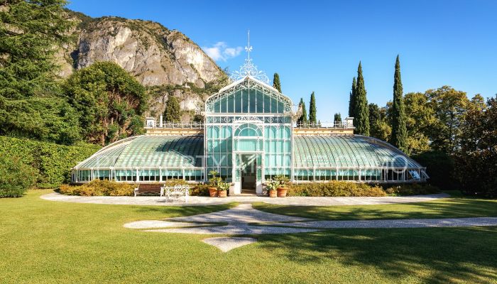 Historische villa te koop Griante, Lombardije