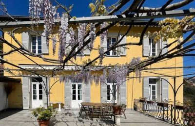 Historische villa te koop Cernobbio, Lombardije, Vooraanzicht