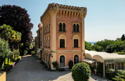 Kasteel te koop Meina, Piemonte, Foto 2/50