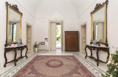 Historische villa te koop Lecce, Puglia, Ingangshal