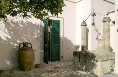 Historische villa te koop Lecce, Puglia, Details