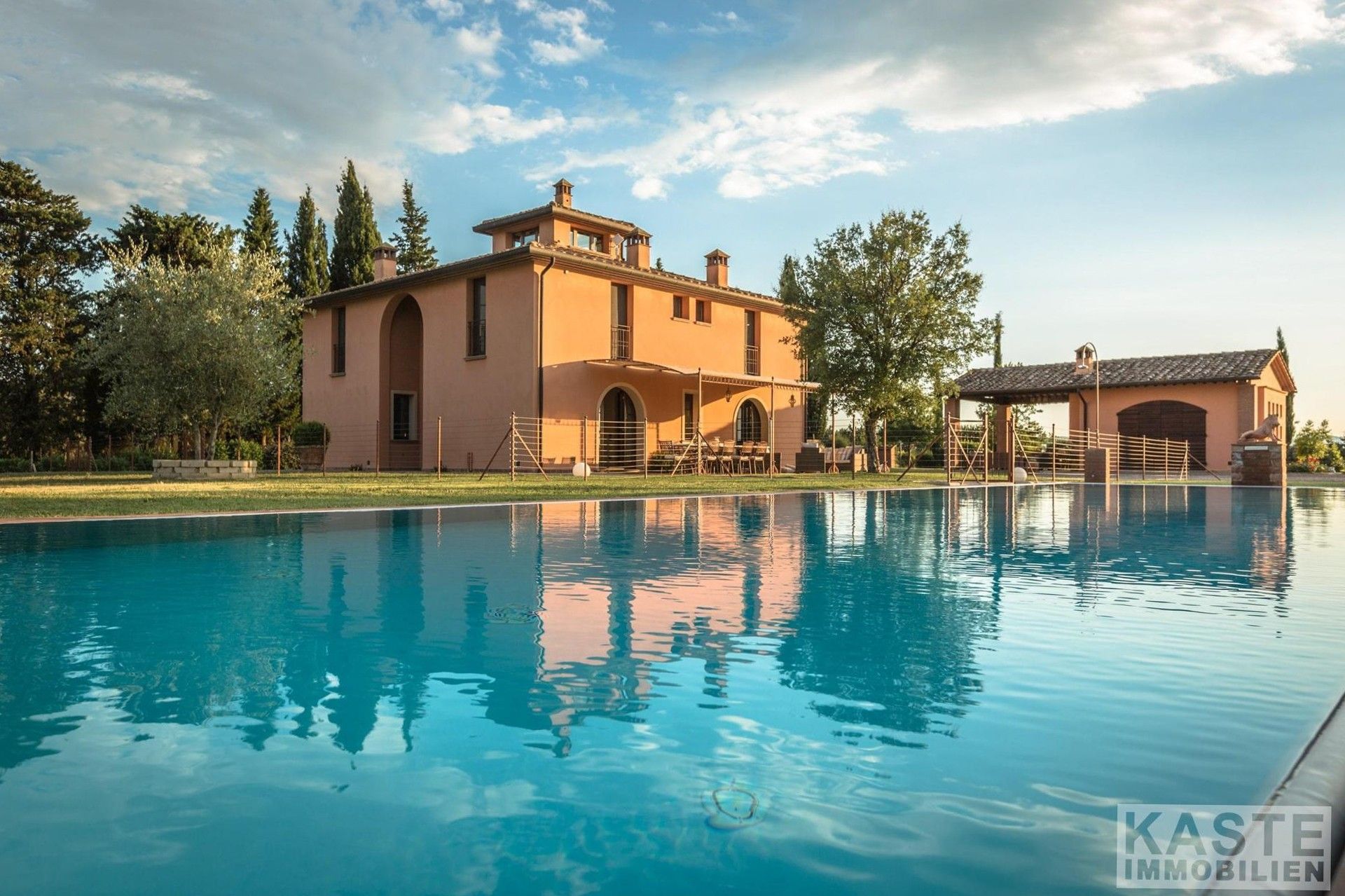 Images Eersteklas villa in Toscane met bijzondere sfeer en uitzicht