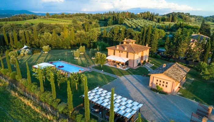 Historische villa Fauglia, Toscane