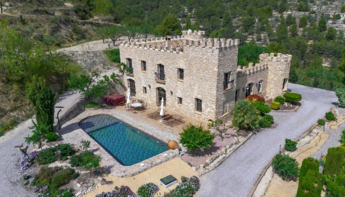 Historische villa te koop Relleu, Valencia,  Spanje