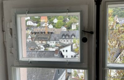 Herenhuis te koop 53945 Blankenheim, Nordrhein-Westfalen, Zum Lüften Fenster im Fenster