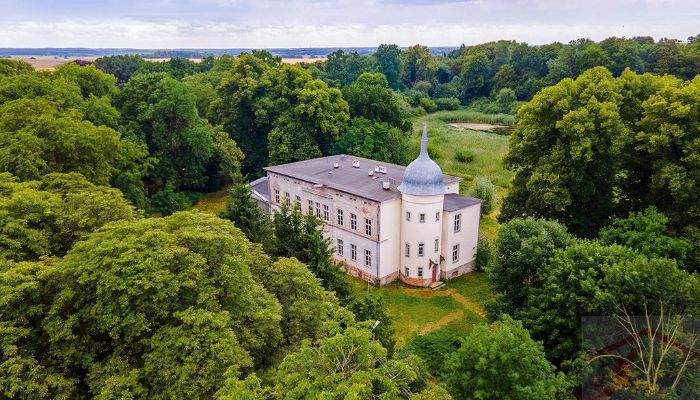 Kasteel te koop Krąpiel, województwo zachodniopomorskie,  Polen