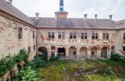 Kasteel te koop Kounice, Zámek Kounice, Středočeský kraj, Foto 15/24