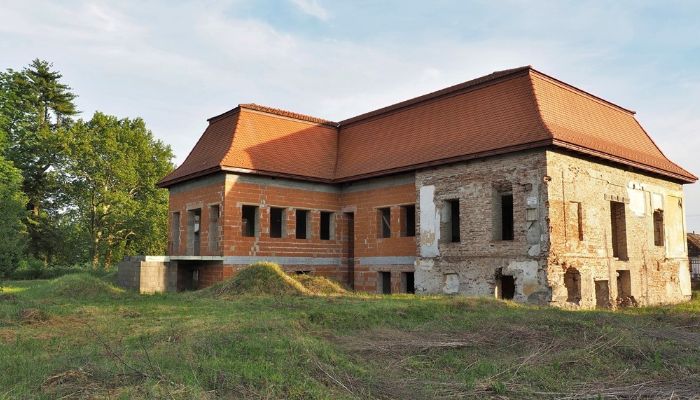 Landhuis Tornaľa 3