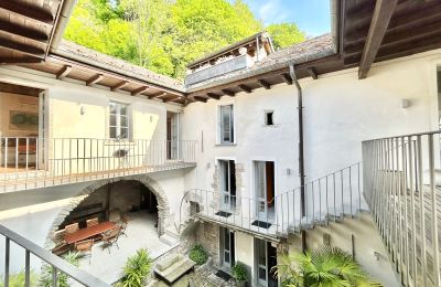 Landhuis te koop 28824 Oggebbio, Località Rancone, Piemonte, Binnenplaats