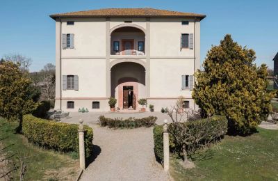 Historische villa te koop Zibello, Emilia-Romagna, Vooraanzicht