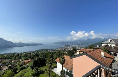 Historische villa te koop Bee, Piemonte, Ausblick