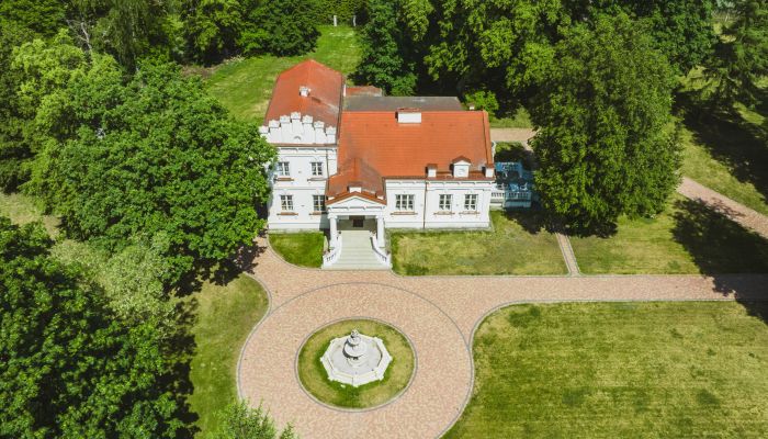 Kasteel te koop 05-332 Żaków, województwo mazowieckie,  Polen