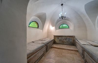 Landhuis te koop Poręba Żegoty, Ruiny Dworu Szembeków, województwo małopolskie, Mausoleum